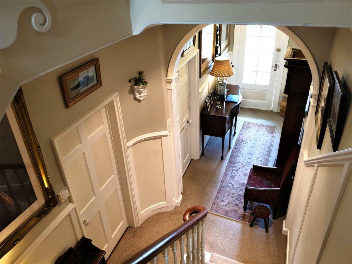 Saint Hilda'S House Bed & Breakfast Whitby Exterior photo